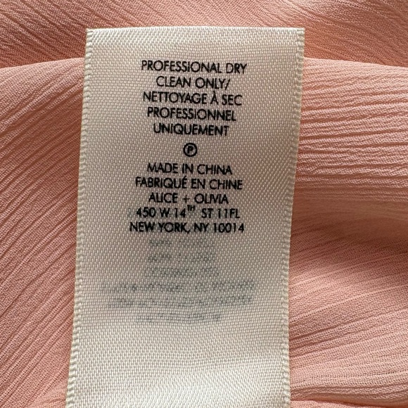 Alice + Olivia Peach Cold-Shoulder Ruffle V-Neck Blouse - Picture 9 of 9